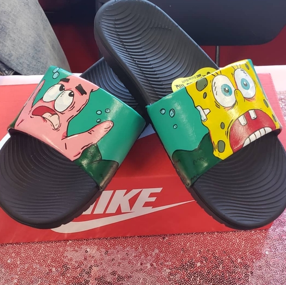 Custom Nike Slides - Picture 3 of 3
